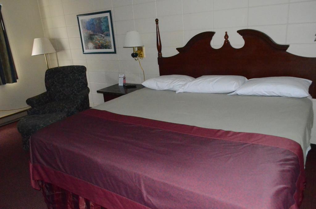 Grand Inn Fargo Extérieur photo