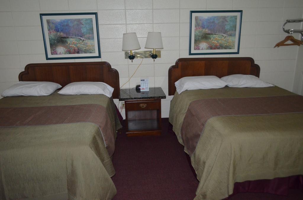 Grand Inn Fargo Extérieur photo