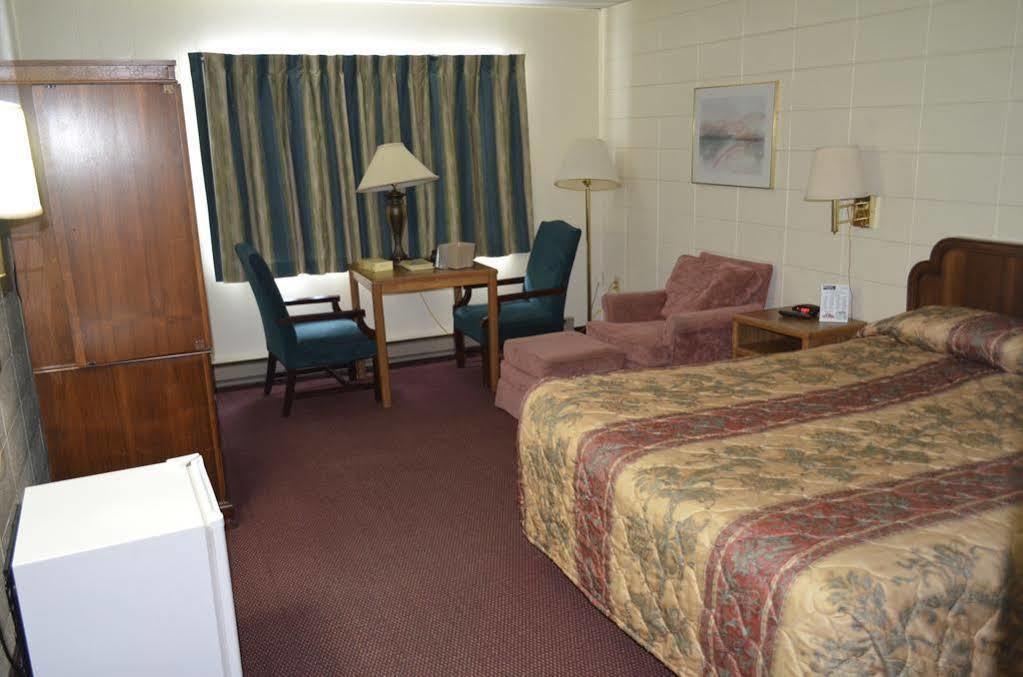 Grand Inn Fargo Extérieur photo